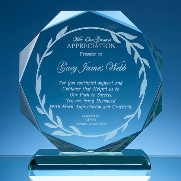 14.5cm x 15mm Jade Glass Facetted Octagon Award – Engraved